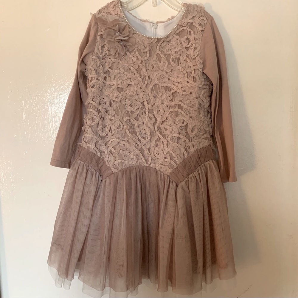 Isobella & Chloe 5 mauve pink lace pearls dress